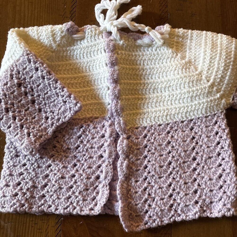 Vintage Heavy Crocheted Baby Sweater Purple And White 12-18 Mo - Picture 2 of 8